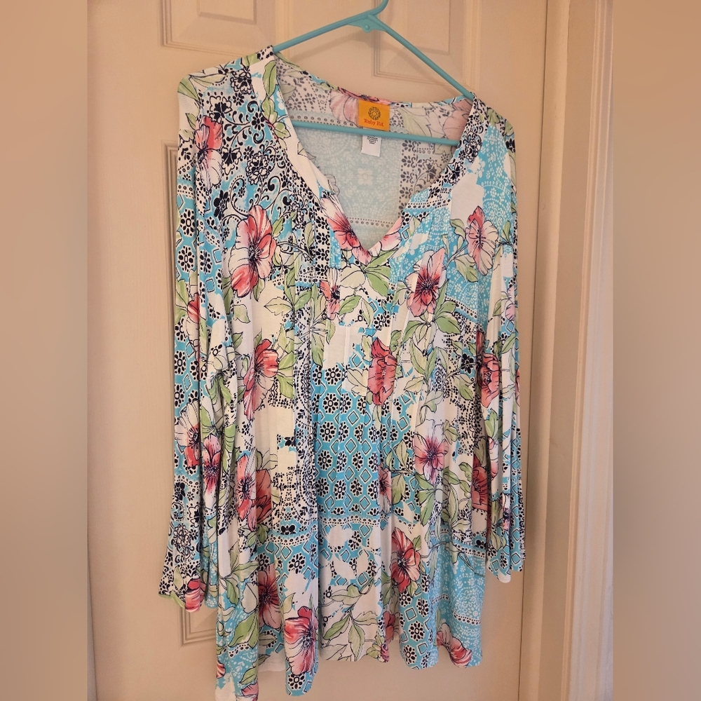 Ruby Rd. Multicolor Floral Tunic Top